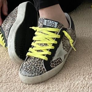Golden Goose Superstar sneakers size 35. Like new